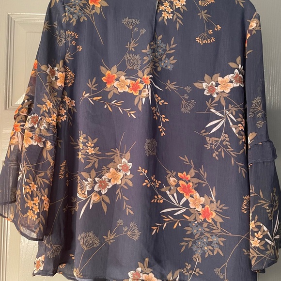 Banana Republic Floral Blouse Sheer Sleeves Size M - Picture 2 of 5